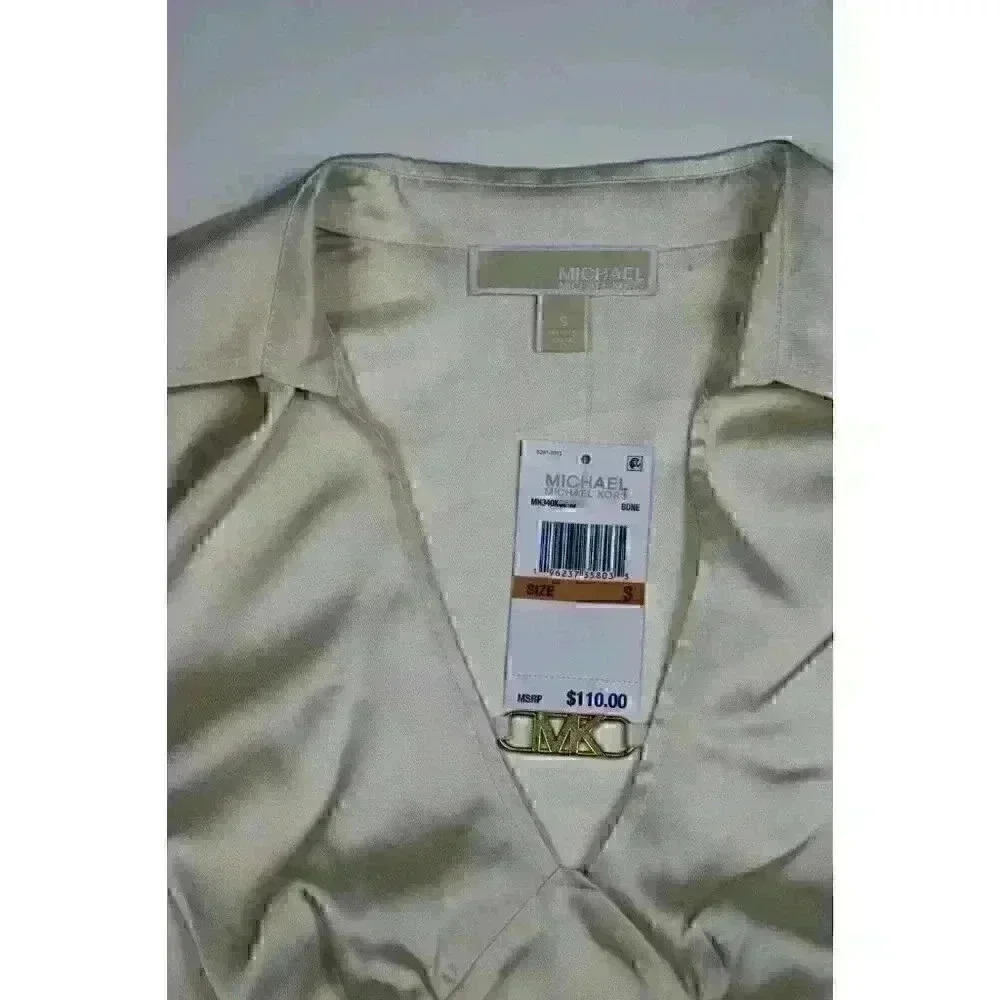 NEW! MICHAEL Michael Kors Women's S Collared V-Neck Logo Satin Blouse NWT $110 - Picture 3 of 3